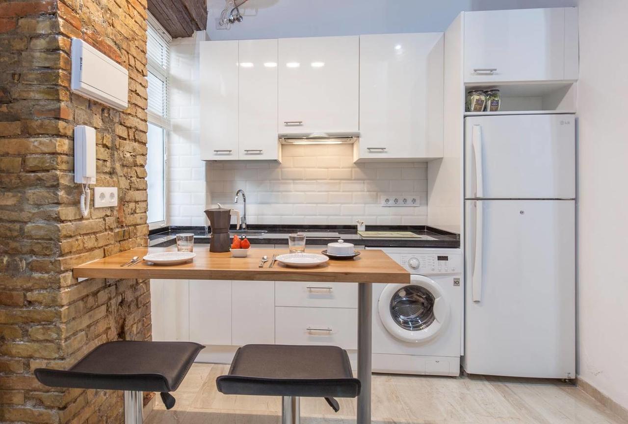 Nice Apartment In The Heart Of Севилья Экстерьер фото