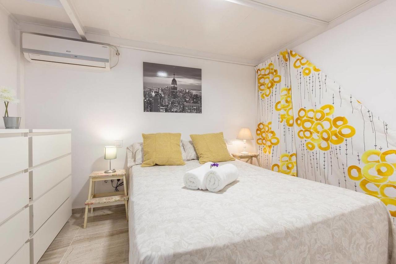 Nice Apartment In The Heart Of Севилья Экстерьер фото